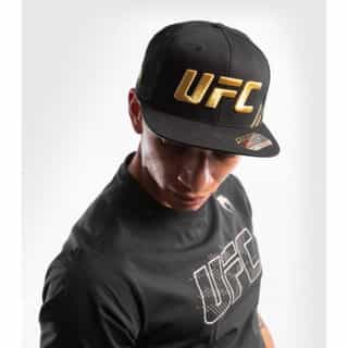 shapka ufc gold 1