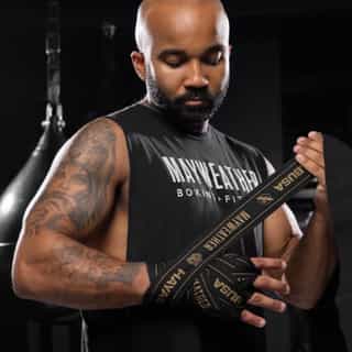 bintove za boks mayweather black gold 4 бинтове за бокс mayweather black/gold 3